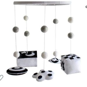 LIKE NEW! Milk and Honey High Contrast Baby Mobile